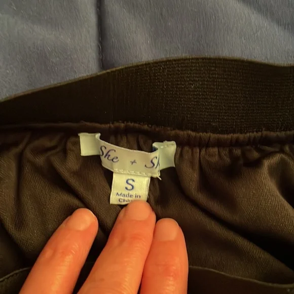 Skirt - Picture 5 of 5